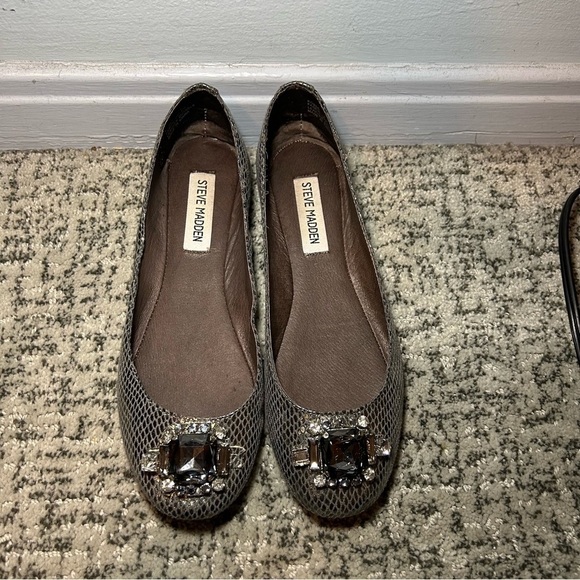 Steve Madden Black & Gray Rhinestone Pewter Kobbe Ballet Flats Size 7.5 - Picture 2 of 10